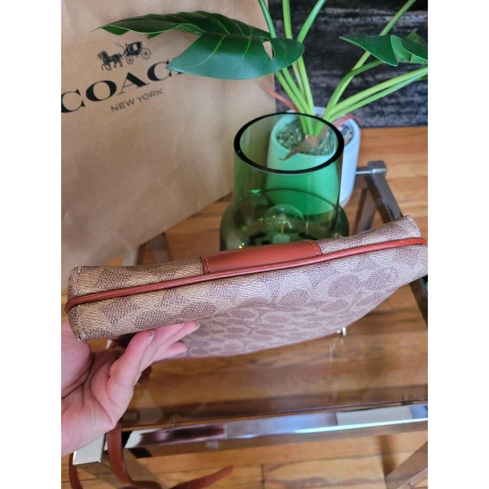 COACH Kitt Colorblock Signature Canvas Leather Messenger Crossbody Bag Tan Brass